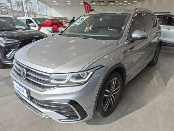 VOLKSWAGEN TIGUAN 2.0 300 TSI GASOLINA ALLSPACE R-LINE AUTOMÁTICO